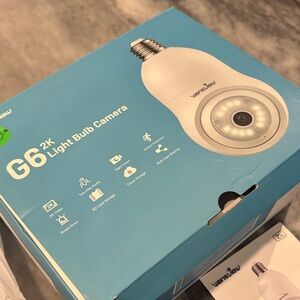 G6 2K Light Bulb Camera - White